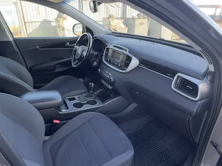 Kia Sorento 2016 года за 5 700 000 тг. в Атырау – фото 15