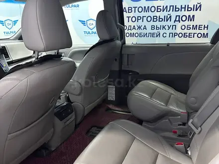 Toyota Sienna 2015 года за 16 490 000 тг. в Тараз – фото 6