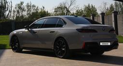 BMW i7 2023 года за 75 000 000 тг. в Алматы – фото 4
