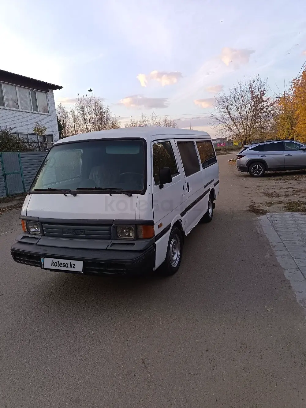 Мазда Bongo, 1996
