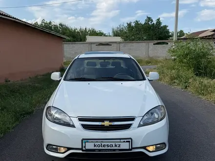 Daewoo Gentra 2014 года за 4 000 000 тг. в Шымкент – фото 10