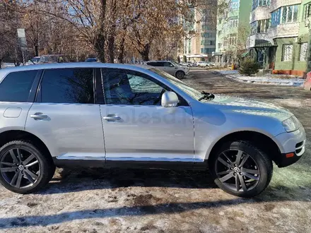 Volkswagen Touareg 2005 года за 6 000 000 тг. в Алматы