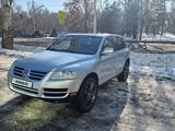 Volkswagen Touareg 2005 годаүшін6 000 000 тг. в Алматы – фото 4