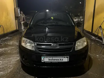 ВАЗ (Lada) Granta 2190 2014 года за 2 700 000 тг. в Уральск