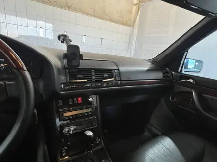 Mercedes-Benz S 320 1997 года за 5 500 000 тг. в Актау – фото 13