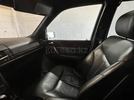 Mercedes-Benz S 320 1997 года за 5 500 000 тг. в Актау – фото 14