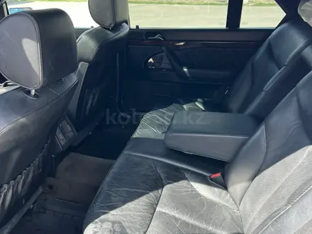 Mercedes-Benz S 320 1997 года за 5 500 000 тг. в Актау – фото 15