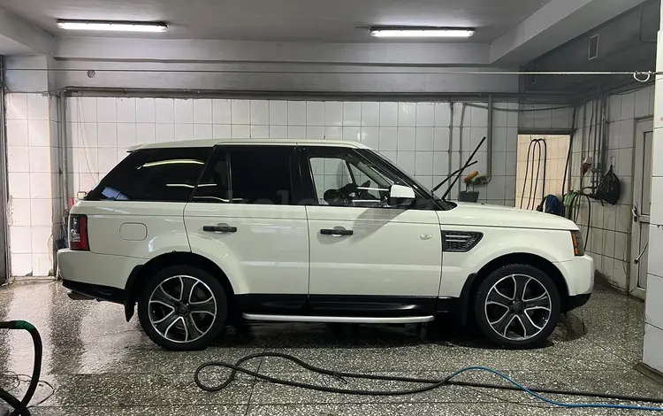 Land Rover Range Rover Sport 2010 года за 13 500 000 тг. в Алматы