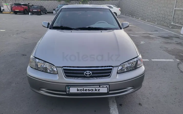 Toyota Camry 2000 года за 2 800 000 тг. в Павлодар