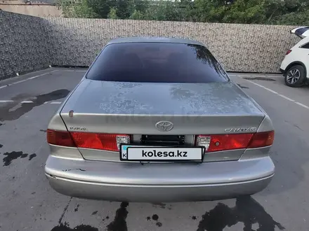 Toyota Camry 2000 года за 2 800 000 тг. в Павлодар – фото 5