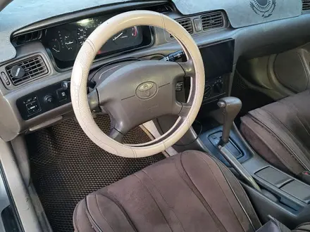 Toyota Camry 2000 года за 2 800 000 тг. в Павлодар – фото 7