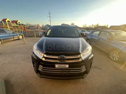 Toyota Highlander 2017 года за 13 600 000 тг. в Актобе – фото 6