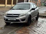 ВАЗ (Lada) Granta 2018 годаүшін3 100 000 тг. в Астана