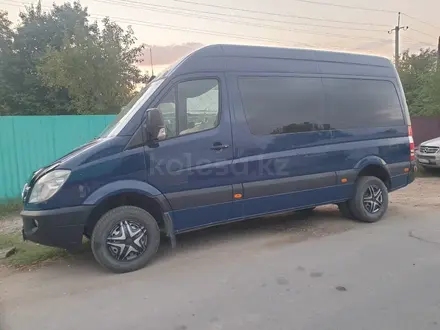 Mercedes-Benz Sprinter 2009 года за 9 700 000 тг. в Алматы – фото 10