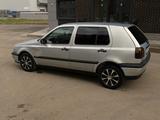 Volkswagen Golf 1994 года за 1 200 000 тг. в Астана – фото 4