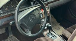 Mercedes-Benz E 300 1990 года за 1 350 000 тг. в Алматы – фото 4