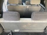 Nissan Prairie Joy 1997 года за 1 800 000 тг. в Усть-Каменогорск – фото 3