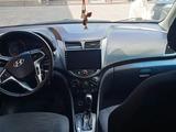 Hyundai Accent 2014 годаfor3 300 000 тг. в Алматы – фото 4