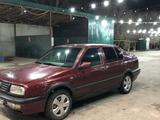 Volkswagen Vento 1993 года за 750 000 тг. в Тараз – фото 4