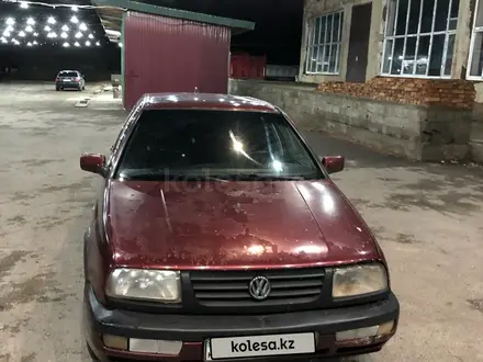 Volkswagen Vento 1993 года за 750 000 тг. в Тараз – фото 2