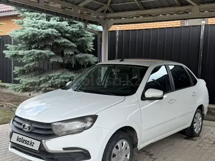 ВАЗ (Lada) Granta 2190 2018 года за 3 100 000 тг. в Алматы