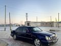 Mercedes-Benz E 320 1996 года за 3 500 000 тг. в Байконыр – фото 4