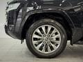 Toyota Land Cruiser Luxe 2025 года за 55 500 000 тг. в Астана – фото 18