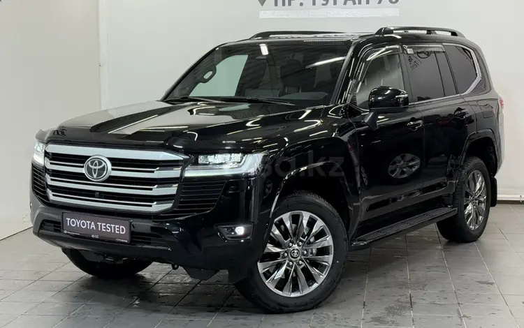 Toyota Land Cruiser Luxe 2025 года за 55 500 000 тг. в Астана