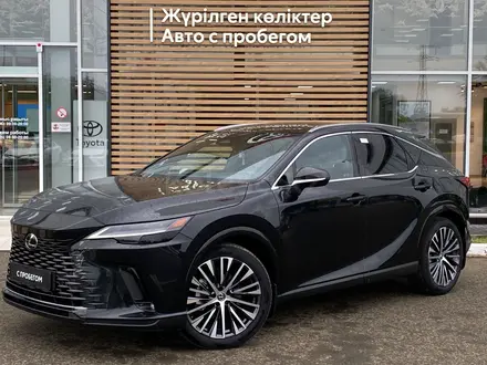 Lexus RX 350 2024 года за 40 000 000 тг. в Уральск
