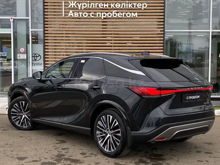 Lexus RX 350 2024 года за 40 000 000 тг. в Уральск – фото 2