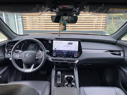 Lexus RX 350 2024 года за 40 000 000 тг. в Уральск – фото 8