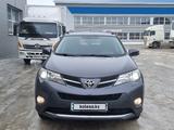 Toyota RAV4 2015 года за 10 700 000 тг. в Уральск – фото 3