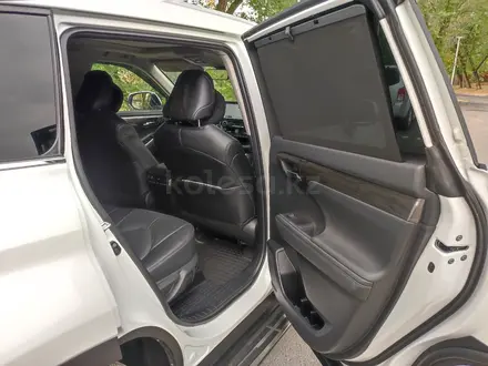 Toyota Highlander 2024 года за 35 500 000 тг. в Алматы – фото 10
