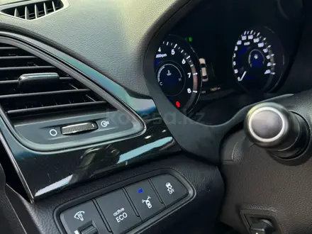 Hyundai Grandeur 2011 года за 7 700 000 тг. в Тараз – фото 6