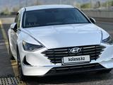 Hyundai Sonata 2023 года за 14 500 000 тг. в Алматы