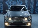 Mercedes-Benz E 55 AMG 2004 годаүшін15 000 000 тг. в Алматы – фото 2