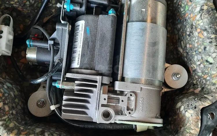 Привозной компрессор пневма на рендж ровер за 150 000 тг. в Тараз