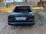 Mercedes-Benz E 280 1994 годаfor1 100 000 тг. в Жезказган – фото 5