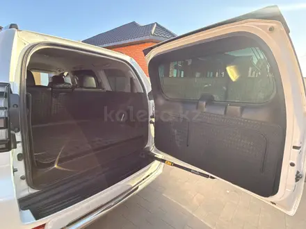 Toyota Land Cruiser Prado 2020 года за 22 700 000 тг. в Актобе – фото 13
