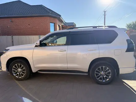 Toyota Land Cruiser Prado 2020 года за 22 700 000 тг. в Актобе