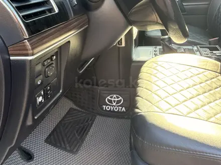 Toyota Land Cruiser Prado 2020 года за 22 700 000 тг. в Актобе – фото 4