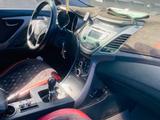 Hyundai Elantra 2014 годаүшін4 500 000 тг. в Алматы