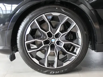BMW X7 XDrive 40i 2026 года за 84 616 563 тг. в Павлодар – фото 13