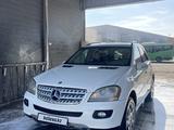 Mercedes-Benz ML 350 2008 годаfor7 500 000 тг. в Алматы – фото 2