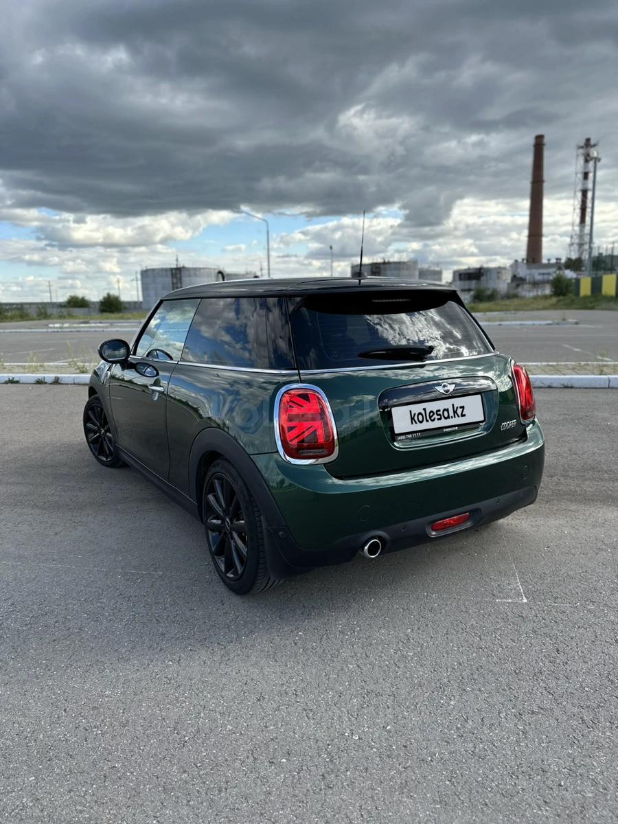 Mini Hatch 2017 г.