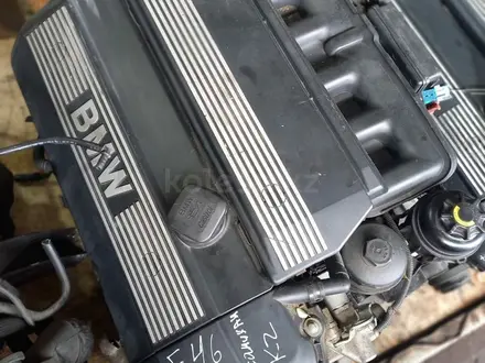 Двигатель на БМВ за 500 000 тг. в Астана