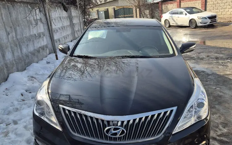 Hyundai Grandeur 2012 годаfor8 400 000 тг. в Алматы