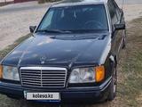 Mercedes-Benz E 220 1993 года за 1 900 000 тг. в Тараз