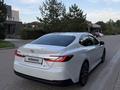 Toyota Camry 2025 года за 23 800 000 тг. в Шымкент – фото 3