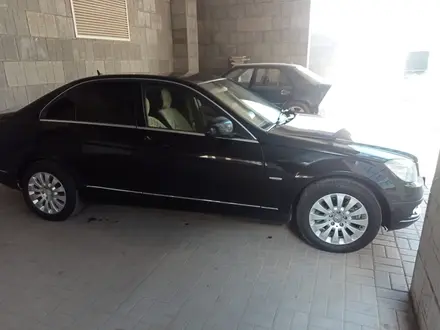 Mercedes-Benz C 200 2007 года за 6 000 000 тг. в Астана – фото 3